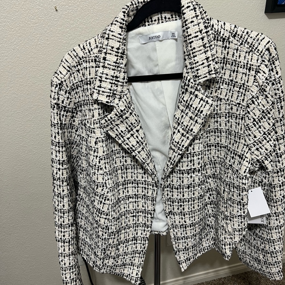 JustFab Black and White Tweed Cropped Blazer